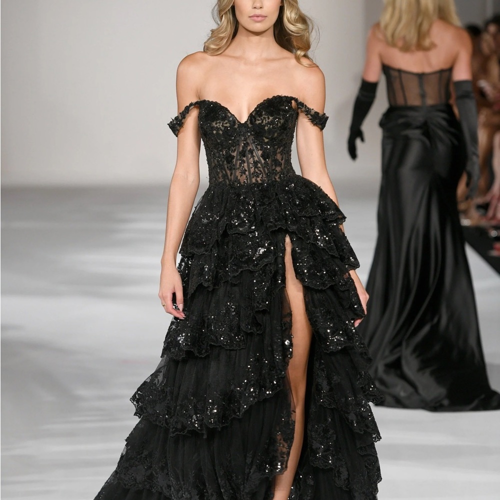 Elegant Black Off-Shoulder Evening Dress